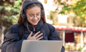 Sessão Online de Informação Escolar e Vocacional